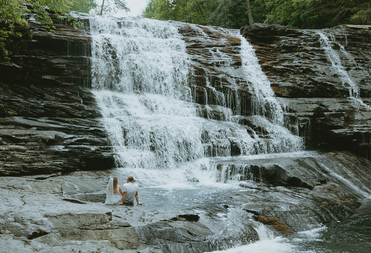 adventure-elopement-fall-creek-falls-state-park-tennessee-wedding-photographer-faith-ashle