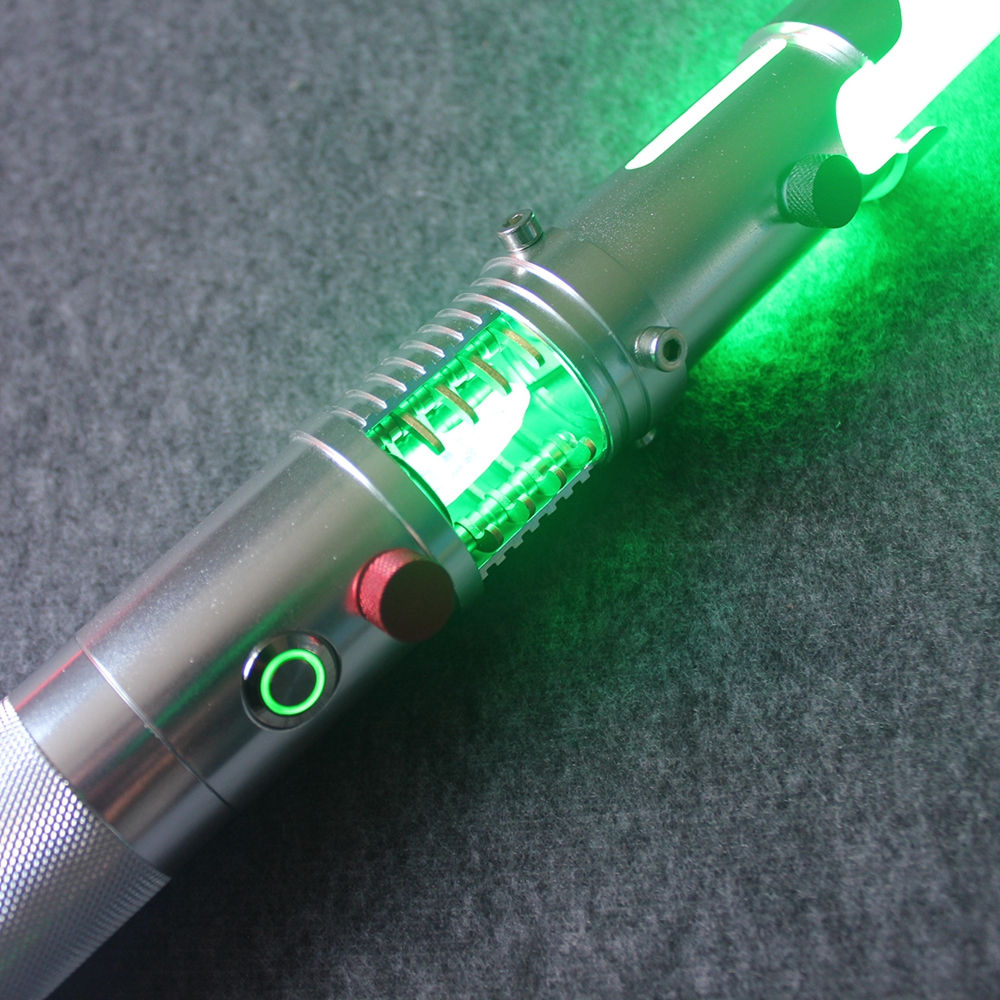 Luke Skywalker BLACK SERIES PRO SABER With Crystal Chamber