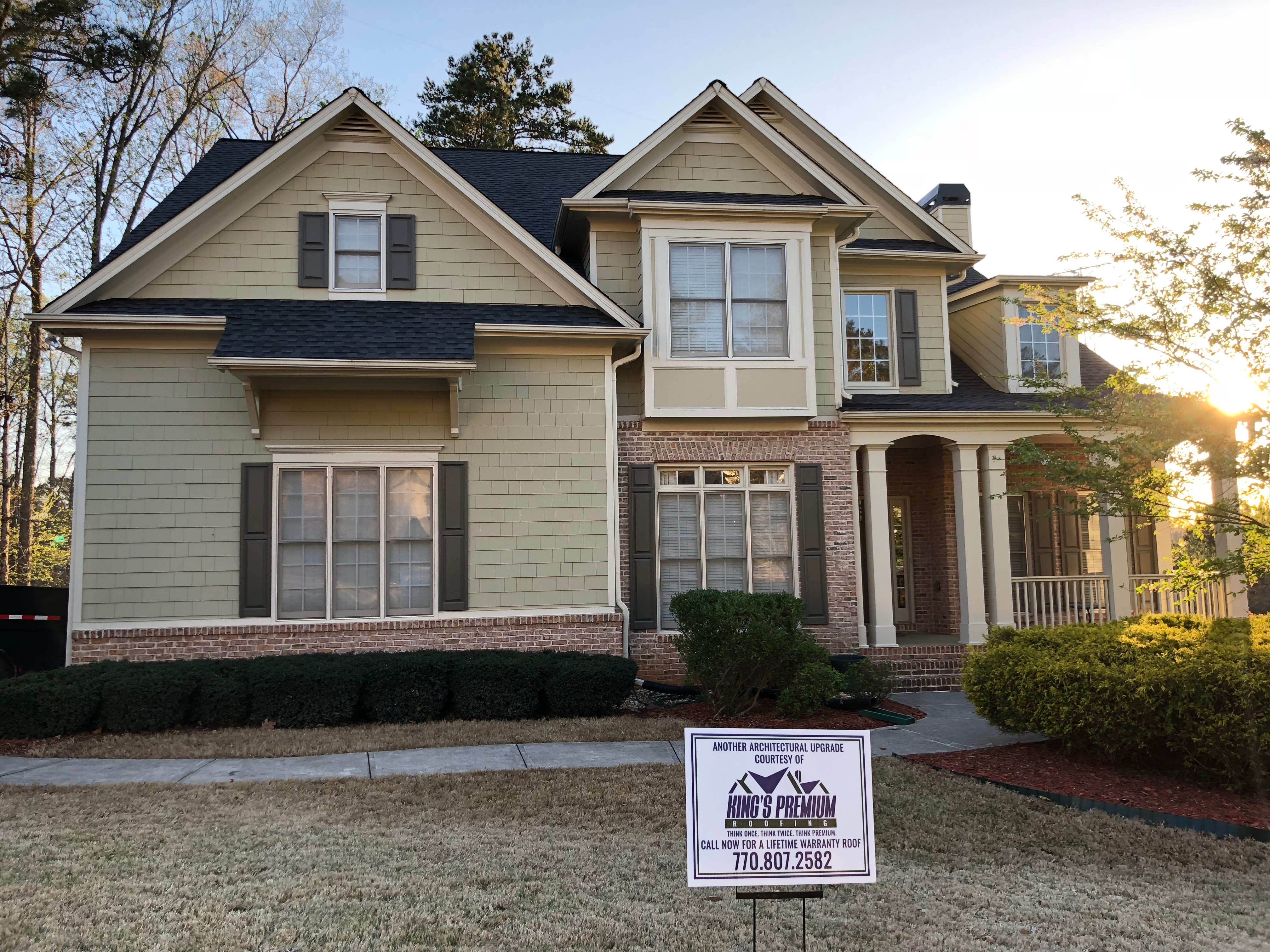 Roofing Contractor King's Premium Roofing