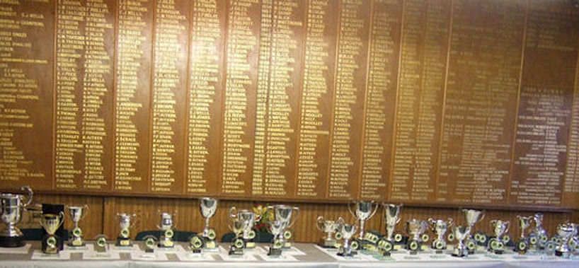prize_giving_sept_09.jpg