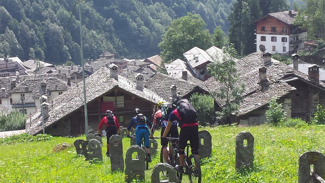 transalp-e-bike-tour-del-monte-rosa-176.jpeg