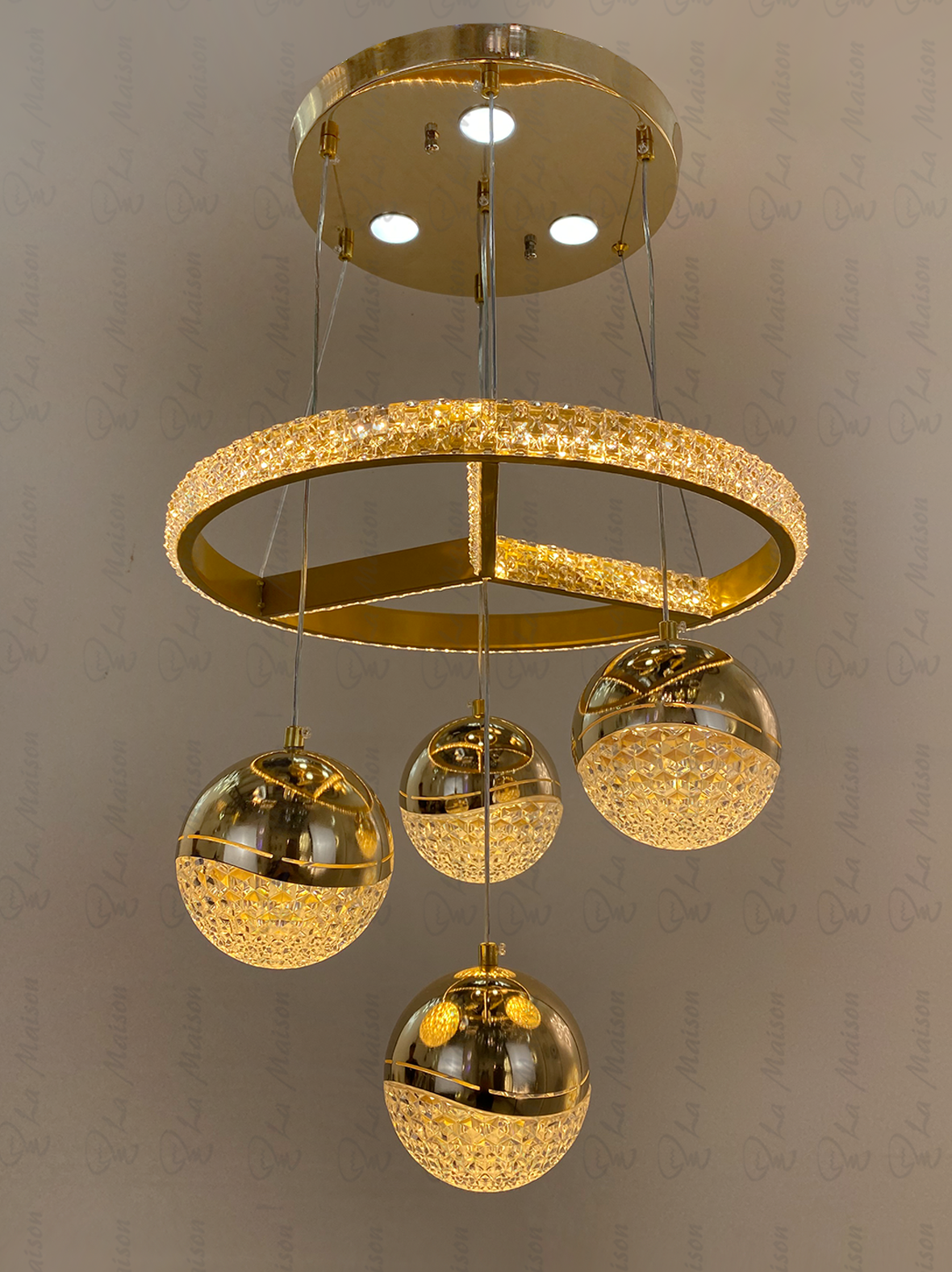 نجفة ليد ذهبى 3 اضاءة