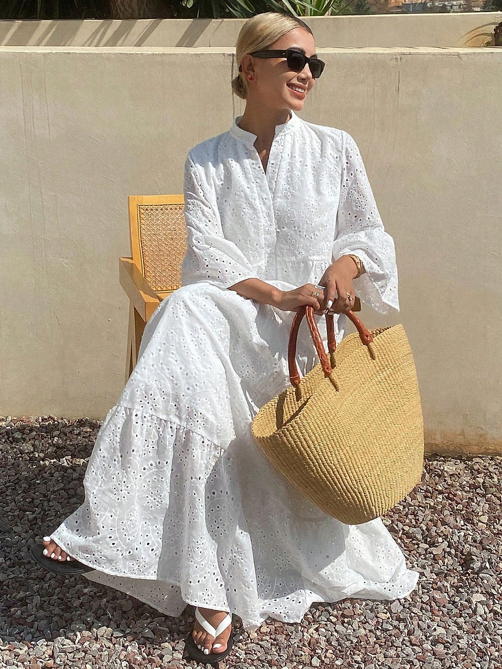 che-sia-benedetta-la-moda-abito-bianco-estivo