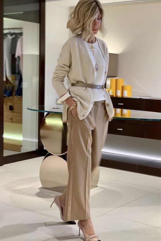 che-sia-benedetta-la-moda-layering-over-50-cardigan