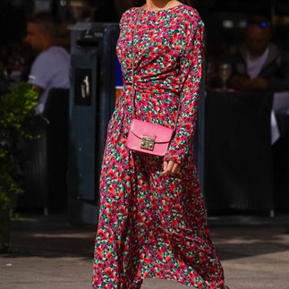che-sia-benedetta-la-moda-abiti-lunghi-primavera-estate