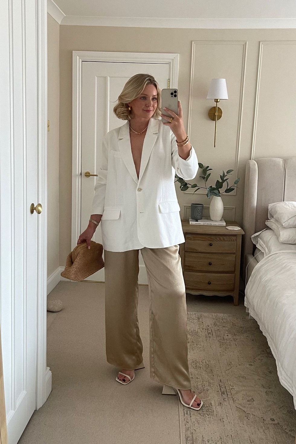 che-sia-benedetta-la-moda-blazer-in-lino