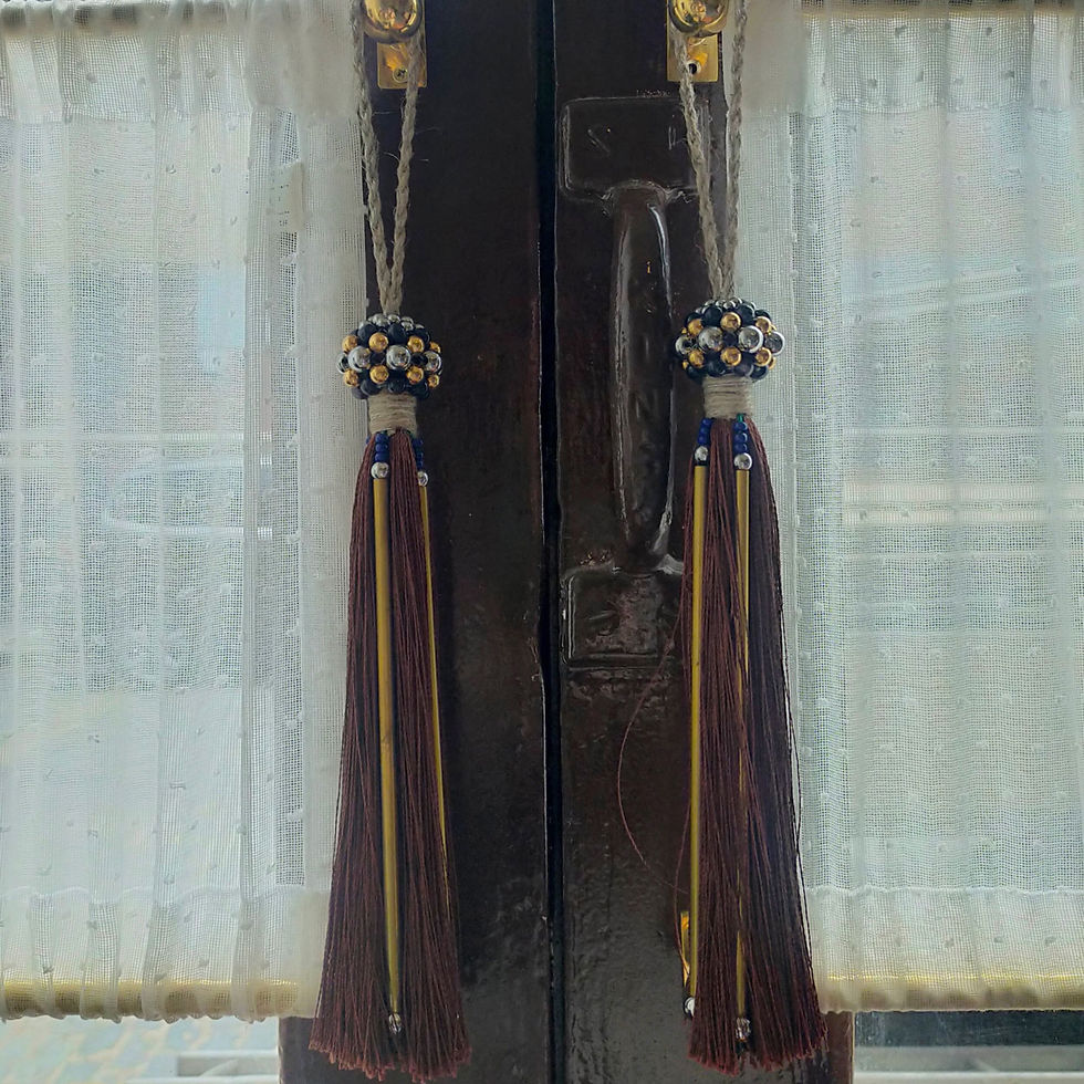 Thumbnail: KEY TASSEL