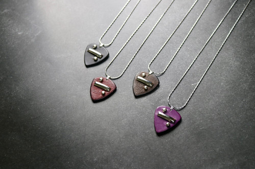 ティファニー Tiffany ネックレス ティアドロップ ネフライト 750 TIFFANY&Co. ティファニー ティアドロップ ネックレス 18金 K18