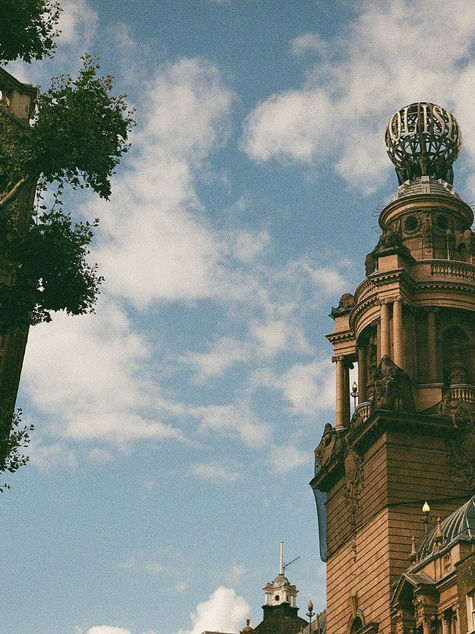 一個慢熱卻有力量的城市 /英國 / dots we Explore