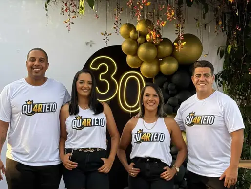 Amigos de Luziânia comemoram 30 anos de amizade com festa solidária