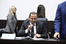 Projeto propõe Wi-Fi gratuito em comércios para facilitar pagamentos via PIX em Luziânia