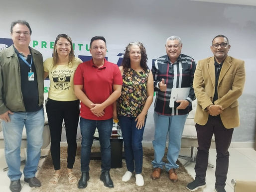 Prefeito em exercício recebe representantes do Projeto Habitacional Copaíbas