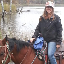 Picture of Natalie Klimek on a horse