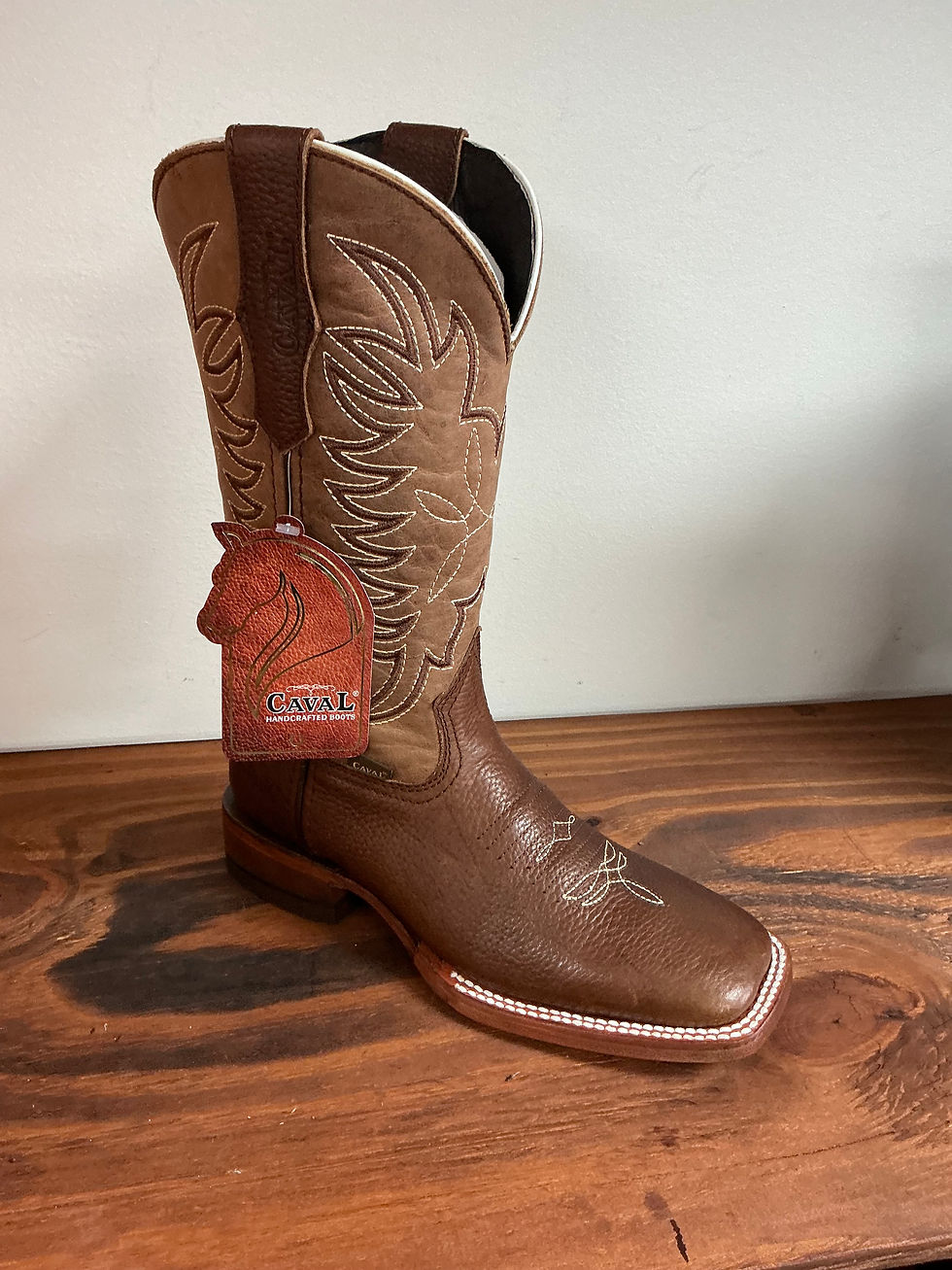 Thumbnail: Caval Boots Caisson Chocó