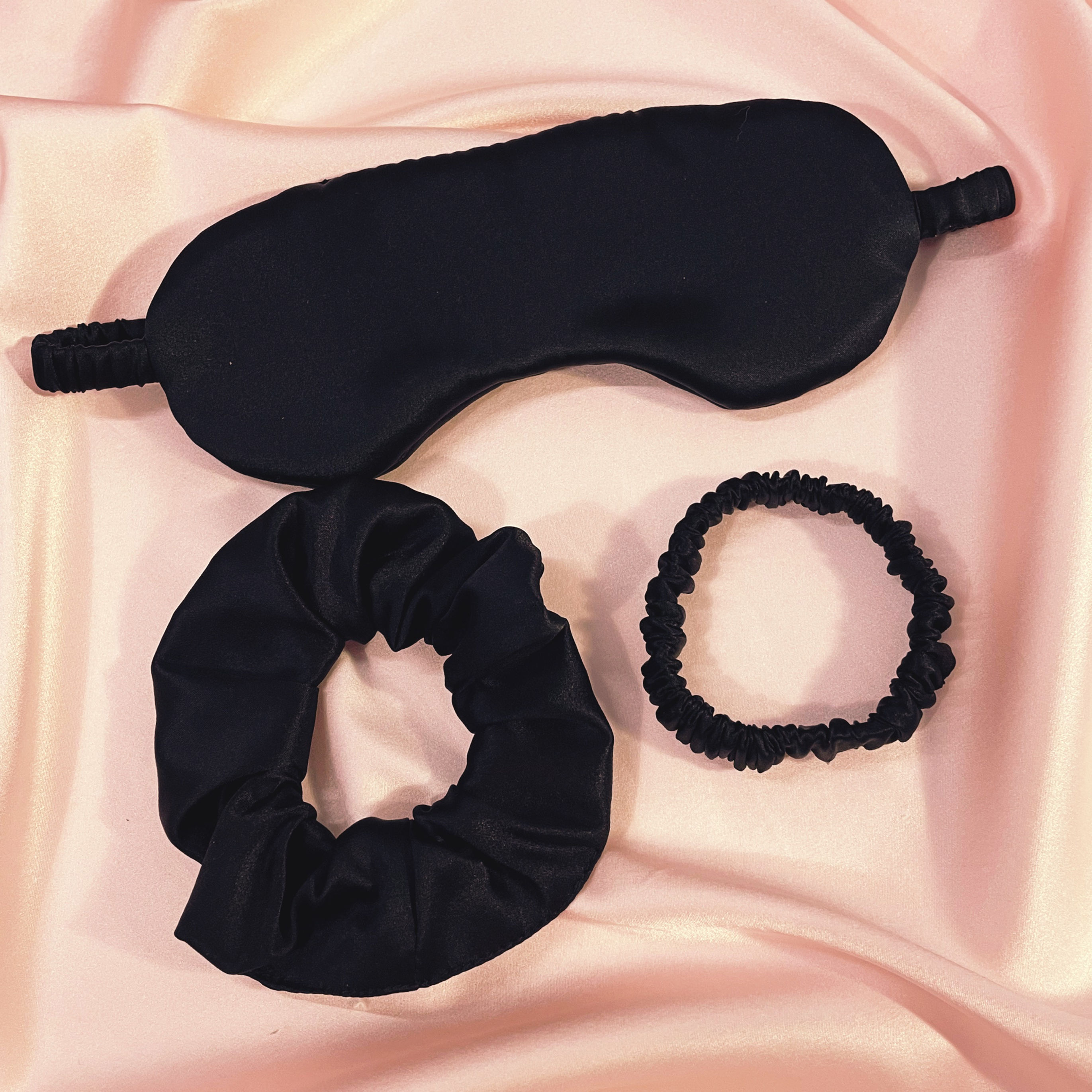 Black Deluxe Sleep Set- £46 value