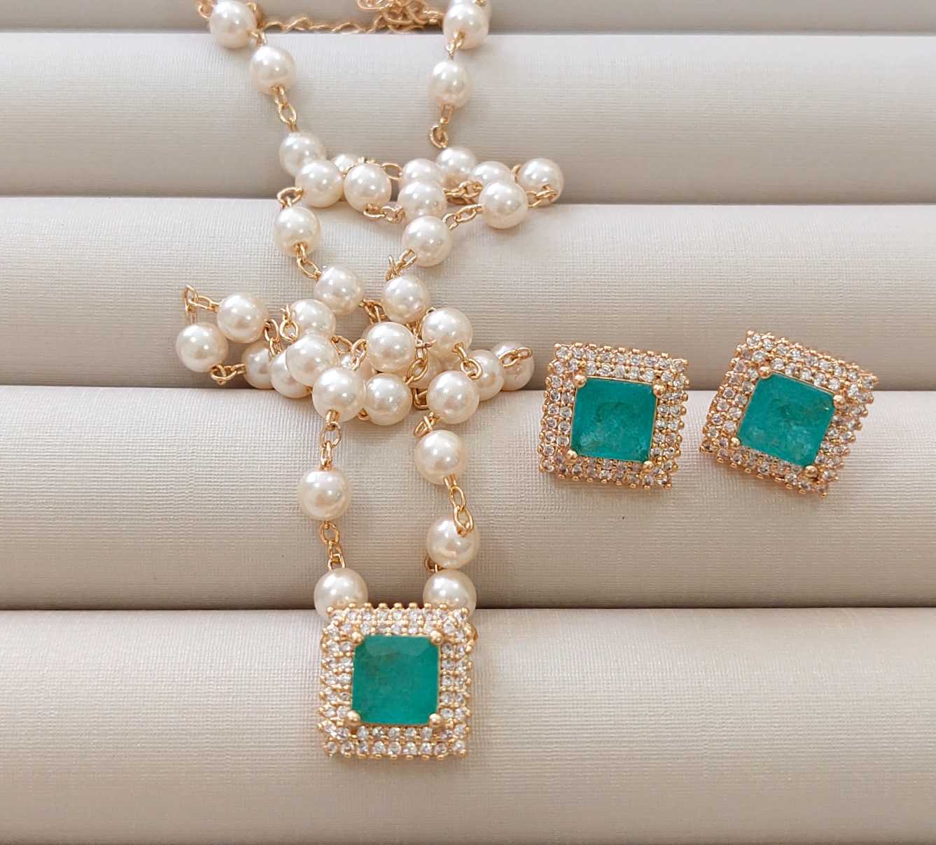 CONJUNTO TURMALINA FUSION PÉROLA