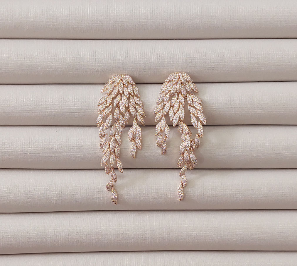 BRINCO CASCATA NAVETE MICRO - LUXO