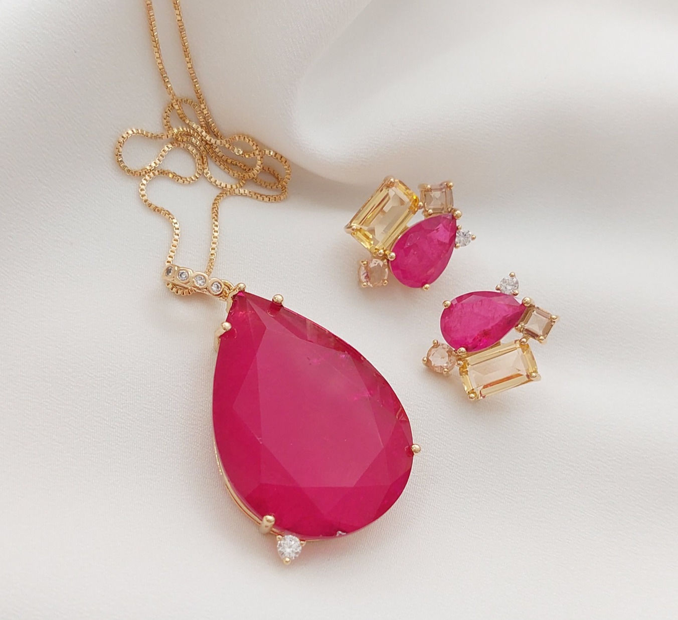 CONJUNTO GOTA PINK