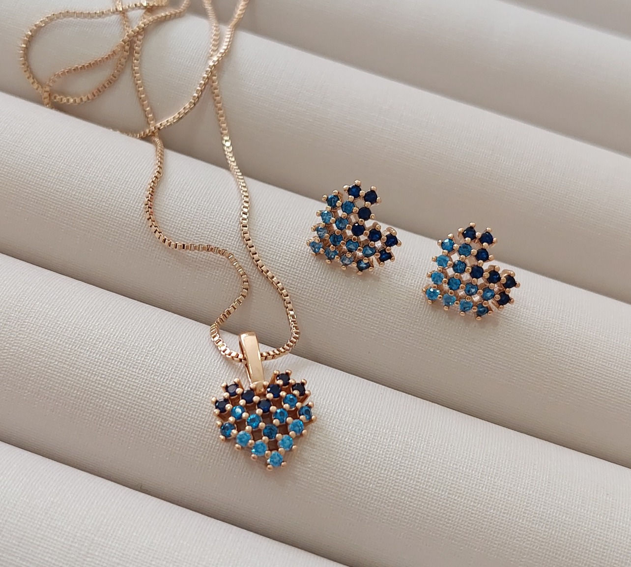 CONJUNTO CORAÇÃO AZUL