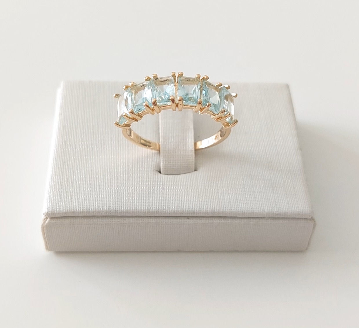 Anel Meia Aliança Baguete - Áqua