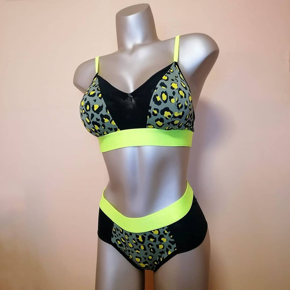 Thumbnail: Hera hotpants - sewing pattern - XS to XXL