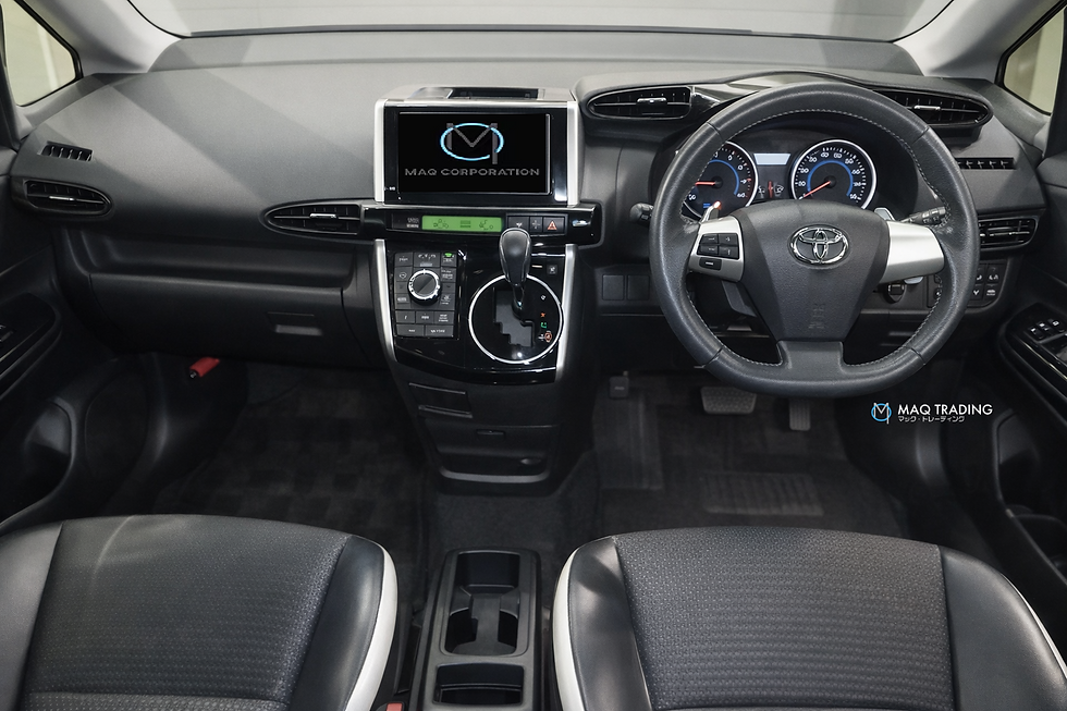 サムネイル： Toyota Wish ZGE20