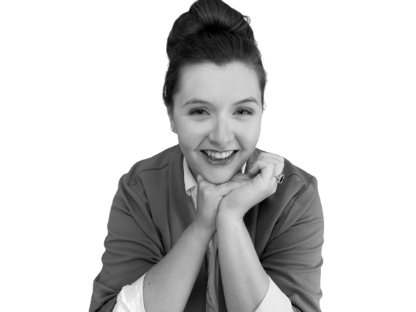 Headshot of the Founder, Lindsay Petry