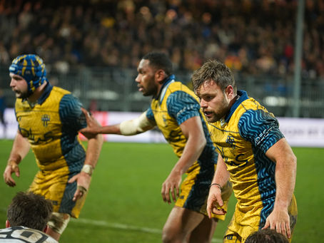 J15 - COLOMIERS FAIT TOMBER NEVERS