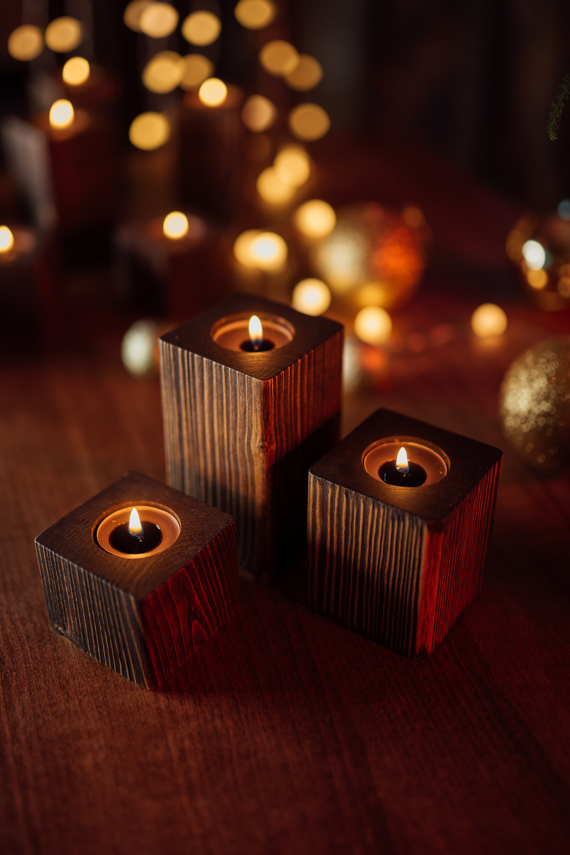 Puidust küünlaaluste komplekt, 3 tk