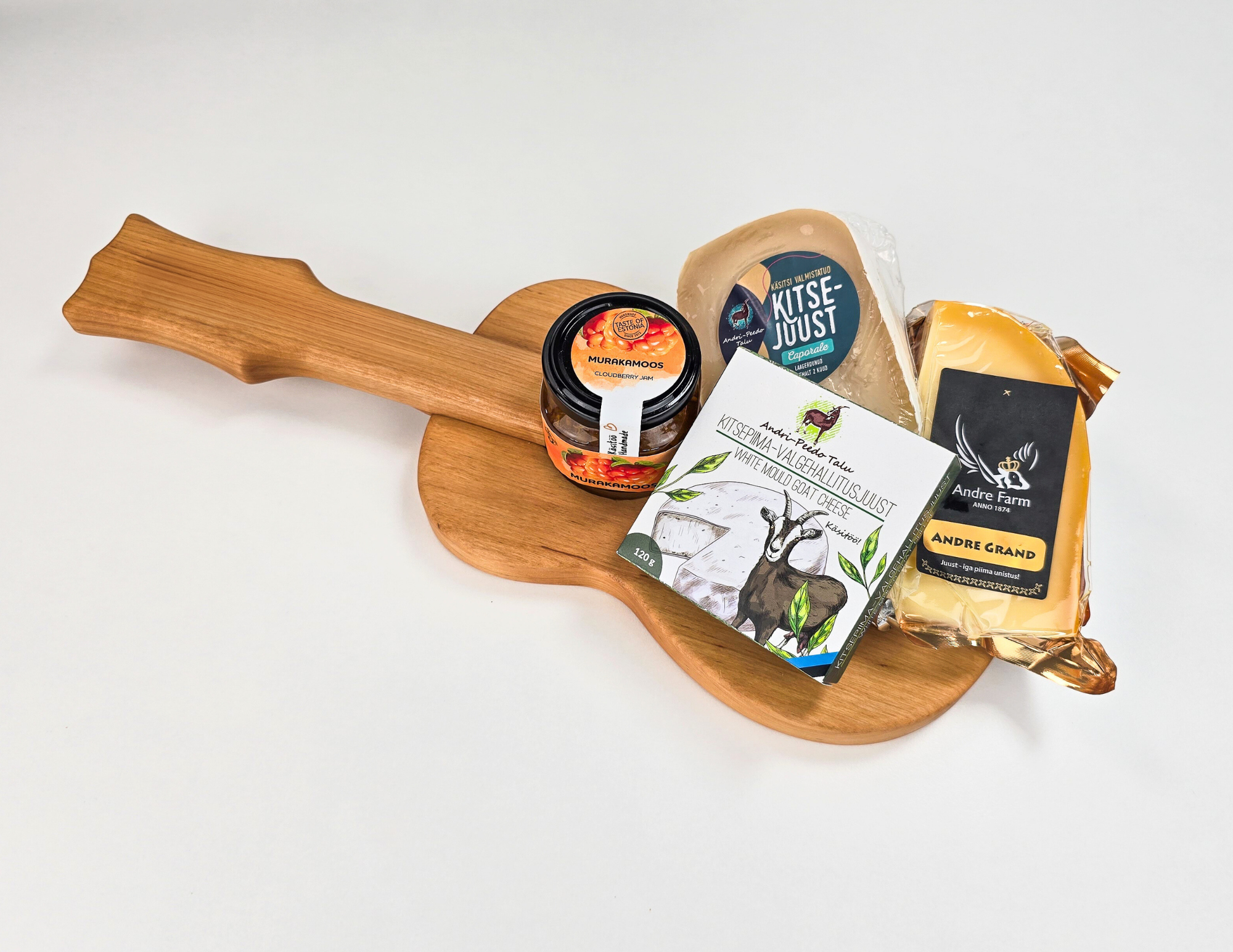 Rikkalik juustugurmee kinkekomplekt viiulil või kitarril