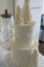 2-tier Crystal Snowflake Cake