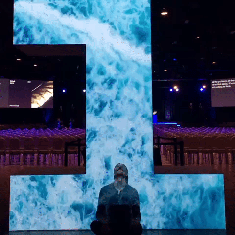 giphy (63).gif