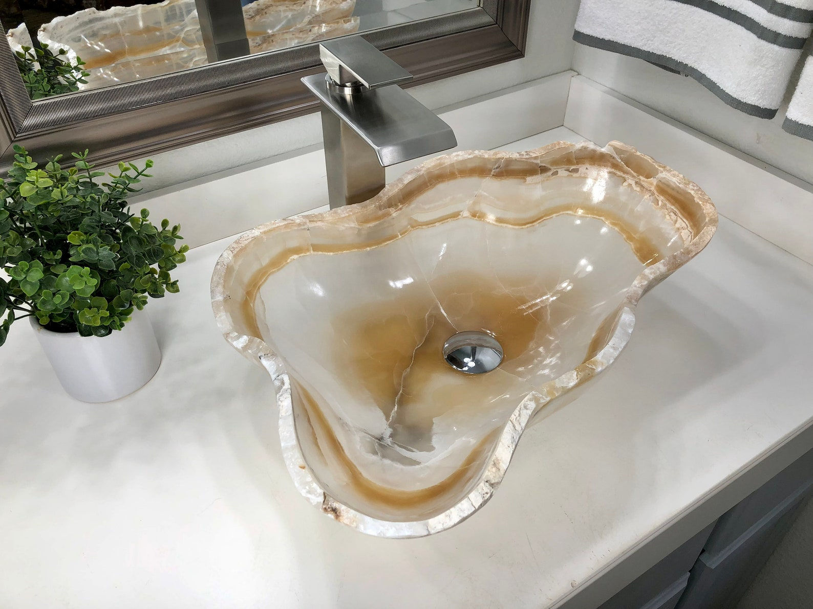 Onyx Sink Semi Rustic Natural Stone