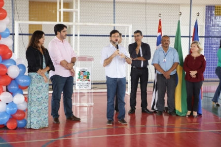 Prefeito Edgar de Souza inaugura Quadra Poliesportiva da EMEF Dom Walter Bini (24).jpg