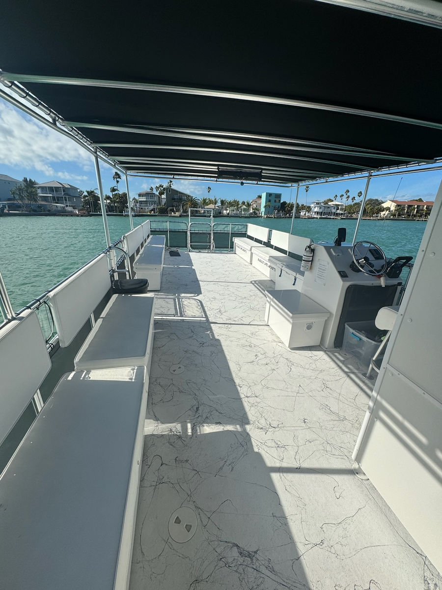 Captain de Jong Charters