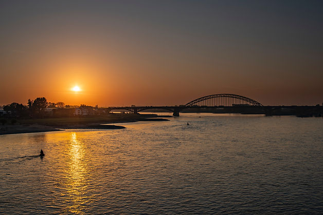 header ontmoet ons pagina nijmegen waalbrug