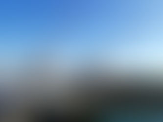 Comparison between shipbuilding portal cranes and portal cranes