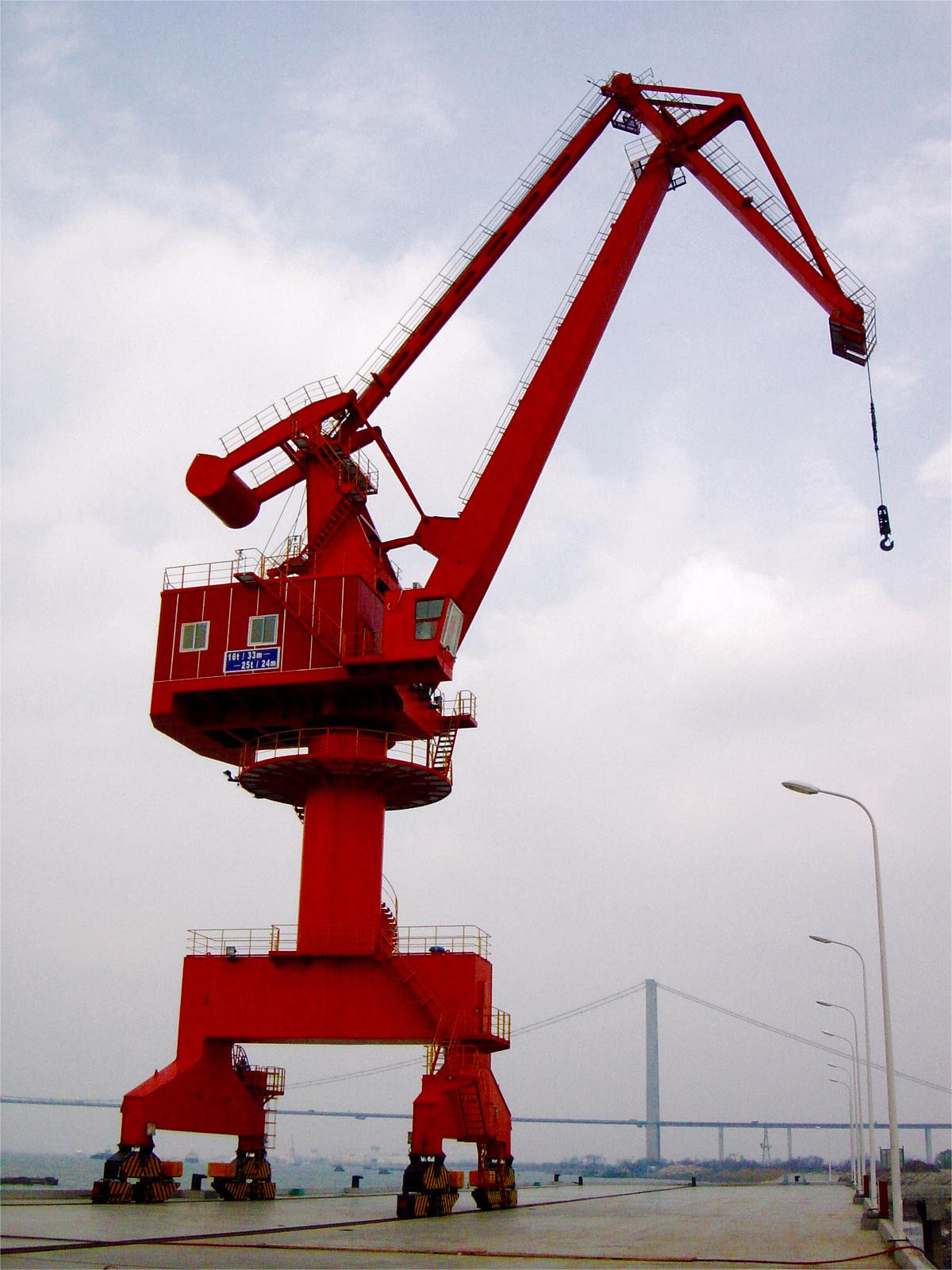 MQ25 fourbar portal crane starts its journey to Indonesia