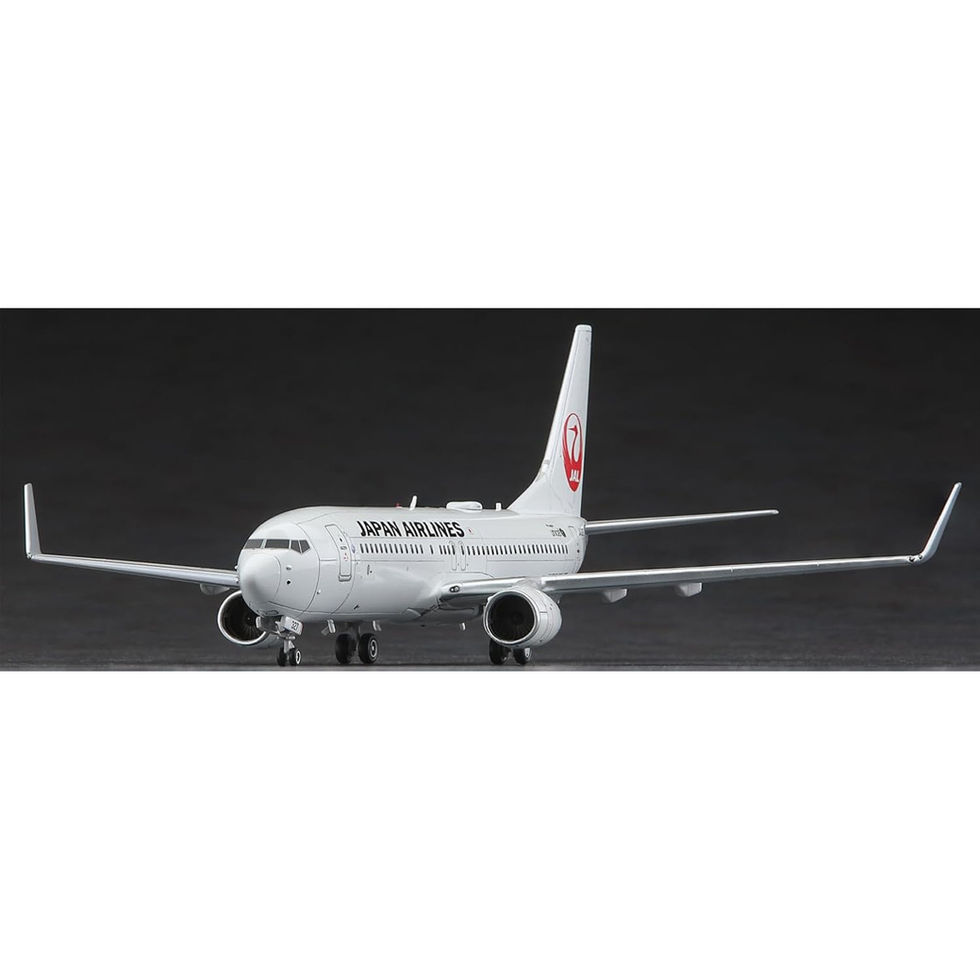 ערכת הרכבה מטוס נוסעים Boeing 737-800 של Japan Airlines בקנ״מ 1/200 – Hasegawa