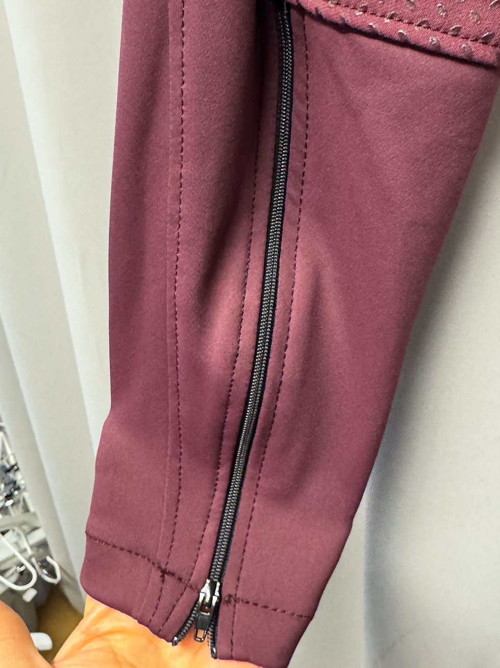 Miniatyrbild: NYA ridbyxor Pikeur vinröda stl 34