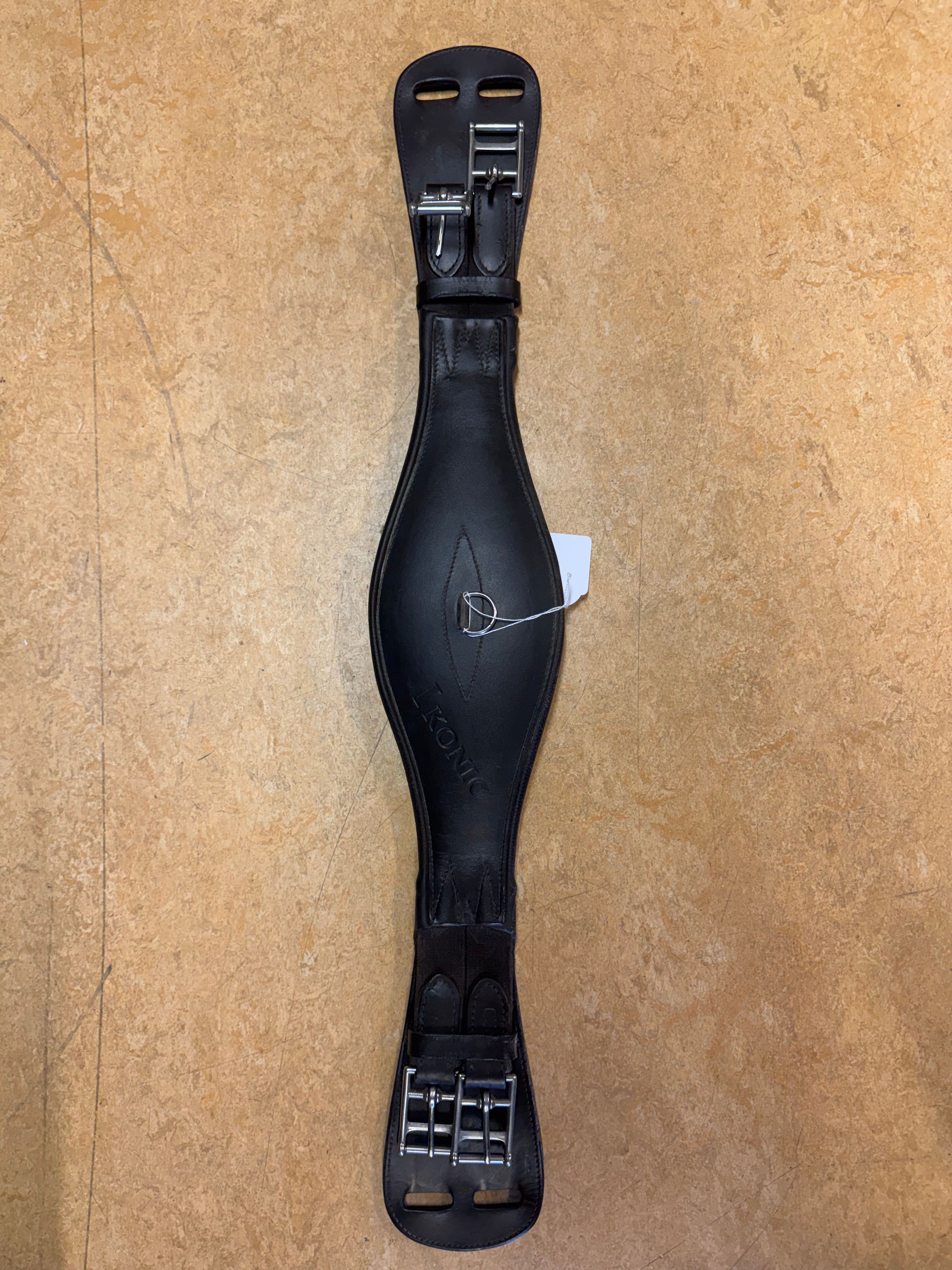 Sadelgjord Ikonic DR 65cm