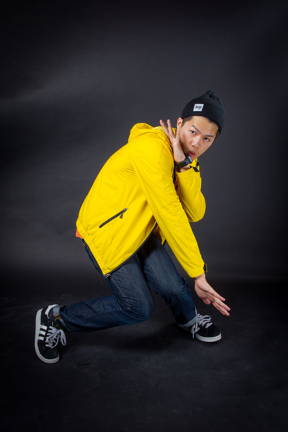 異鄉人 流 行寬