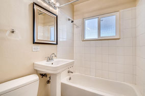 5100 Clay St Denver CO 80221-large-009-003-Bathroom-1500x1000-72dpi.jpg
