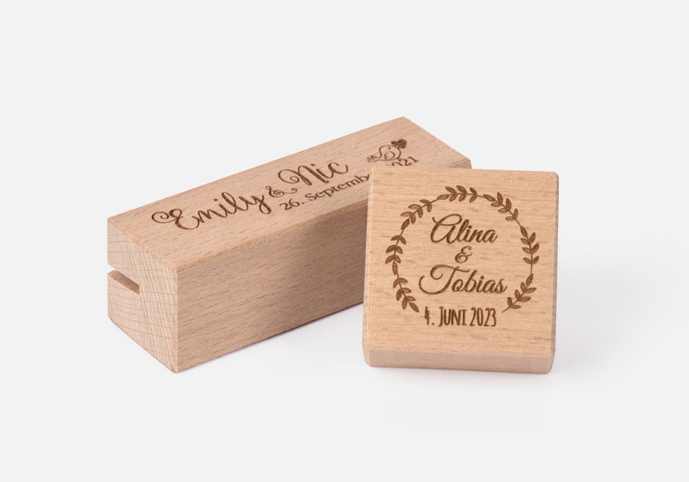holzaufsteller-lasergravur.jpg