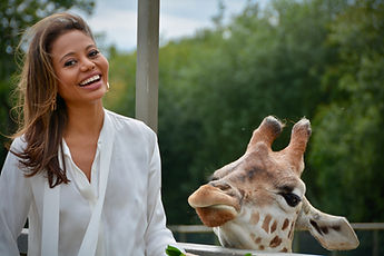SM_Emma Giraffe_03.jpeg