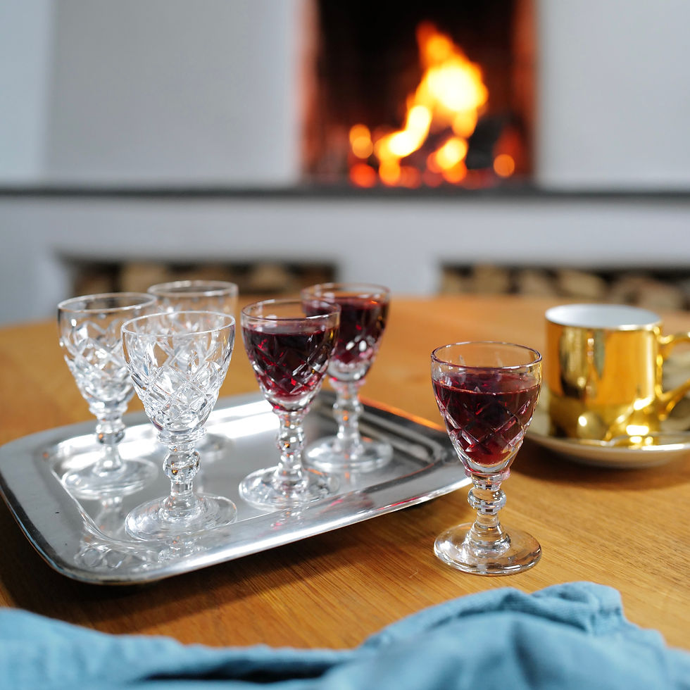 A Set of Six Webb Corbett Rolleston Small Crystal Liqueur Glasses