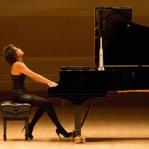 Yuja Wang: Celebrated Pianist Announces 2026 Tour Dates Across U.S. and Europe