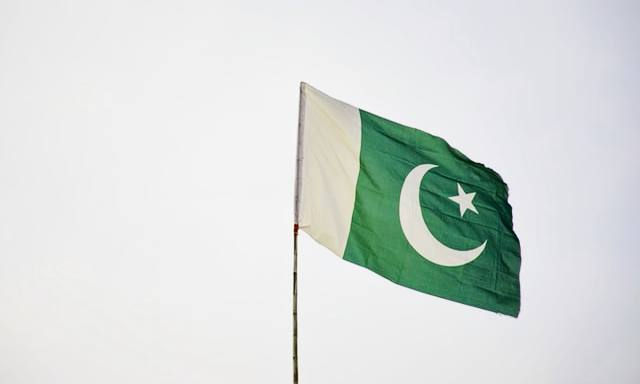 [Today’s Prayer] Pakistani Court Questions Christian Girl’s Birth Records… Renewed Allegations of Forced Conversion