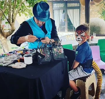 Face Painters Magicians Princesses Balloon Sculptors And Other Fun