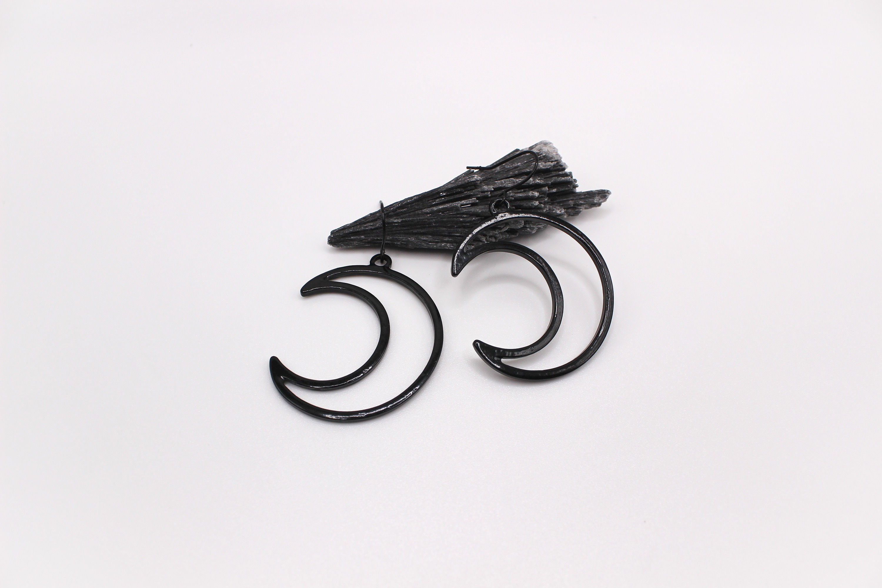 Crescent Moon Earring